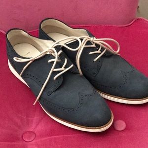 Navy Cole Haan wingtip oxford sneakers